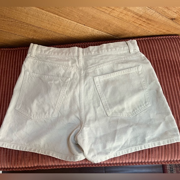 Beige Button-Up Shorts - Picture 3 of 3